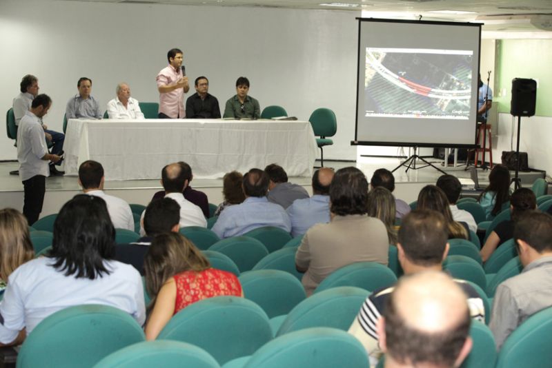 Prefeitura promove assinatura do Termo de Cessão das Terras para a construção da CE-010