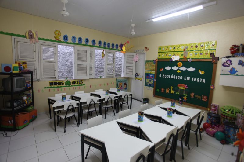 Cauaçu, em festa, inaugura o novo Centro de Educação Infantil